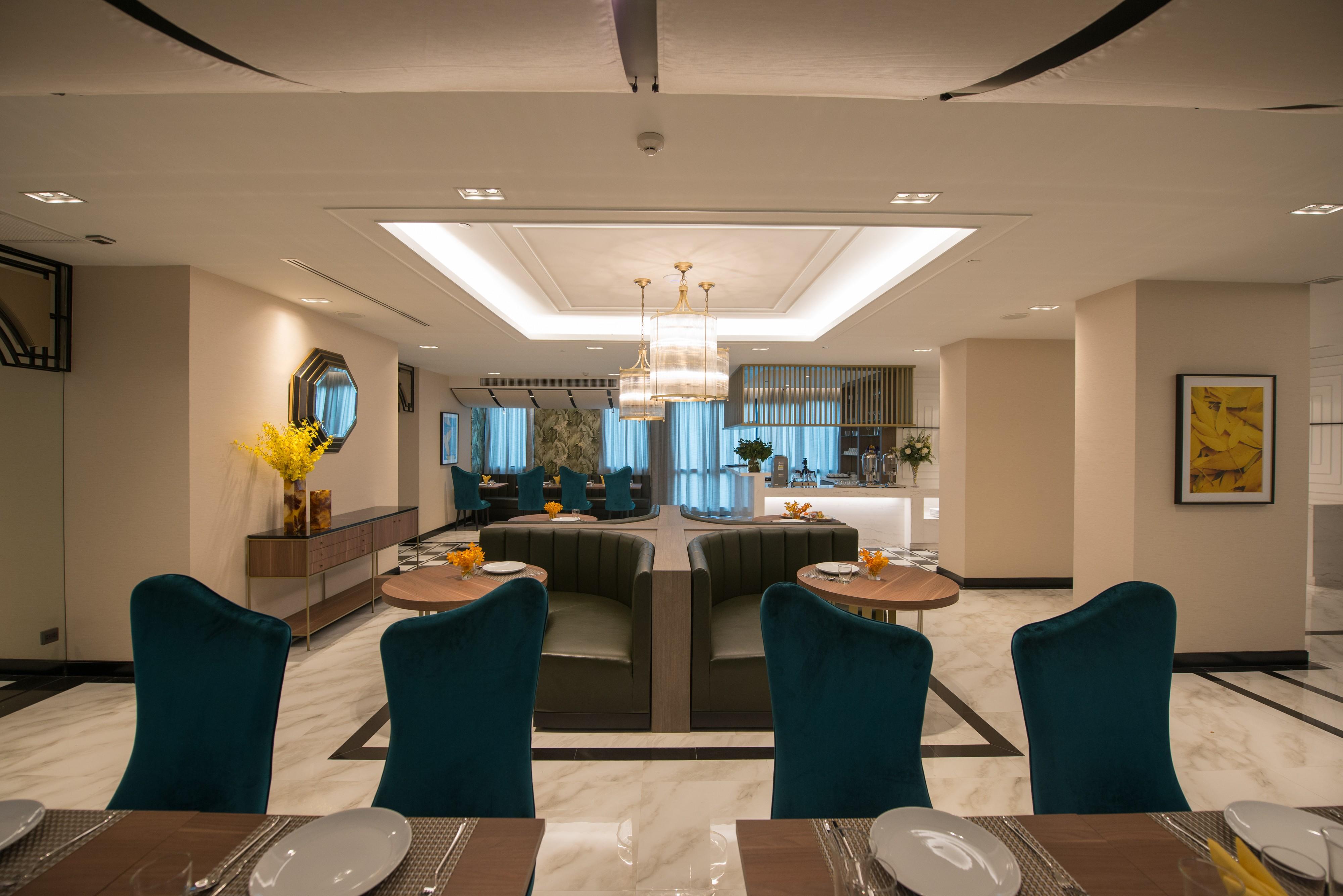 Maven Stylish Hotel Bangkok Bagian luar foto